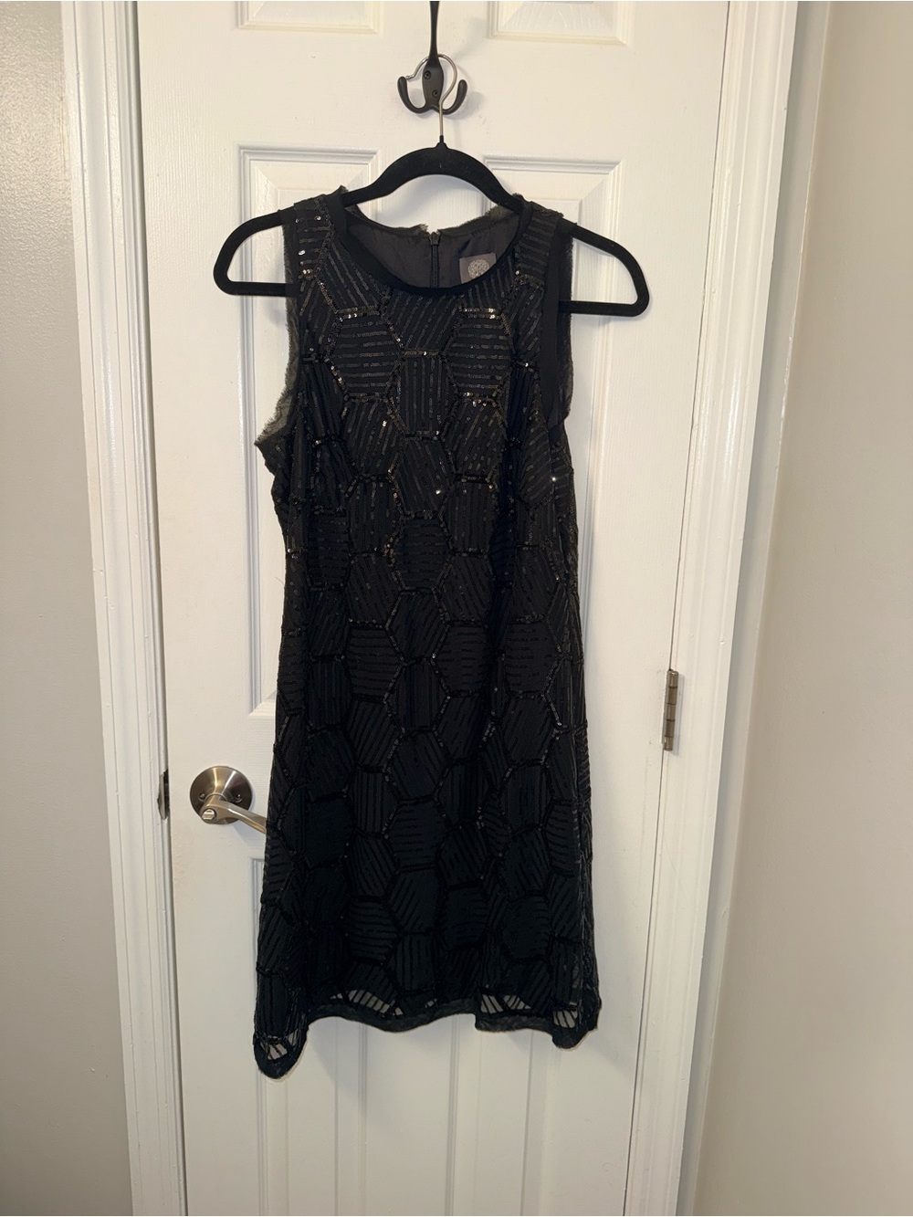 Vince Camuto Black Lace Dress | Size 8 | Sleeveless | Sequin Design